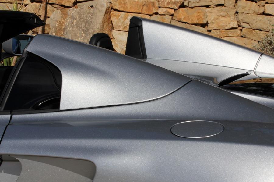  McLaren MP4-12C Spyder 2012 года  (фото 205 из 270)